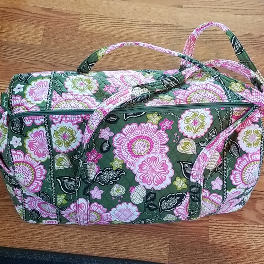 Vera Bradley large duffel